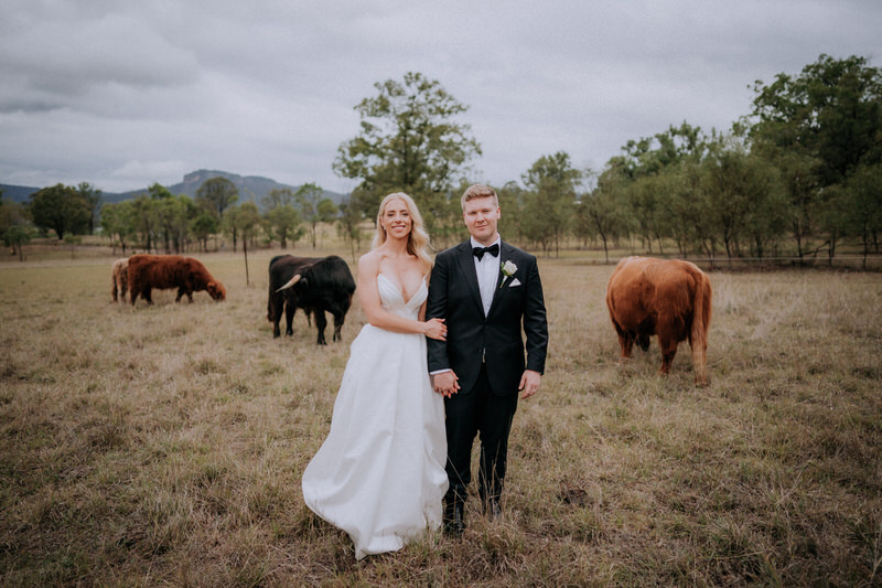 Dana & Jack, Smoke, Champagne and a Touch of Glamour at Adam’s Peak Country Estate