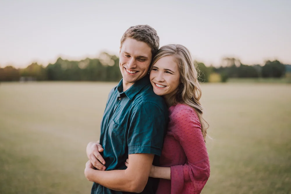 Lovely Engagement Session in the Richmond Lowlands